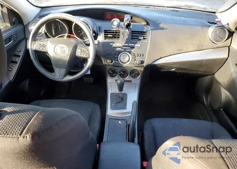 2011 Mazda 3 I z USA, uszkodzony, nr VIN JM1BL1VG9B1482797